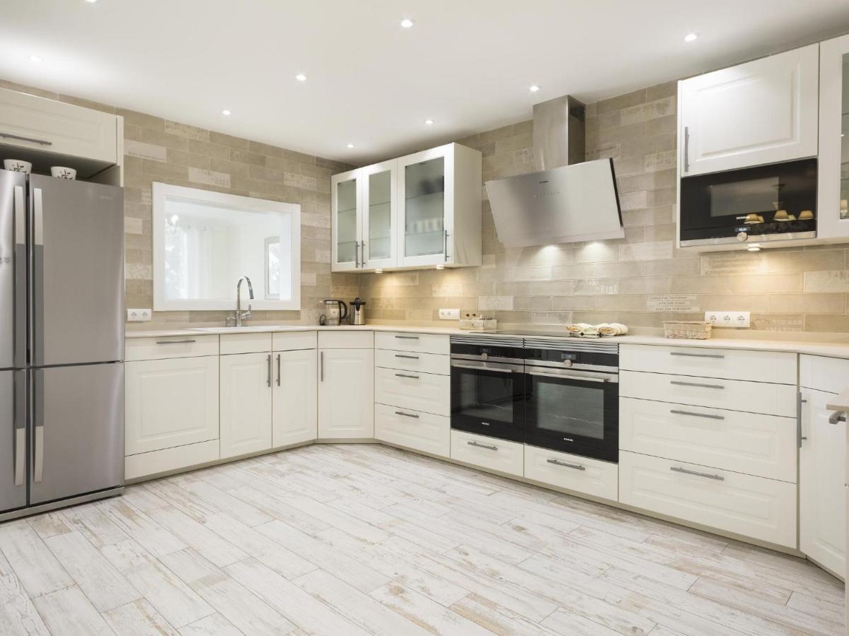 Sitges Spaces Mediterranean Apartments 5 Bedrooms, 4 Bathrooms, 75M2 Terrace, Centre Sitges- Sleeps 11 Luaran gambar