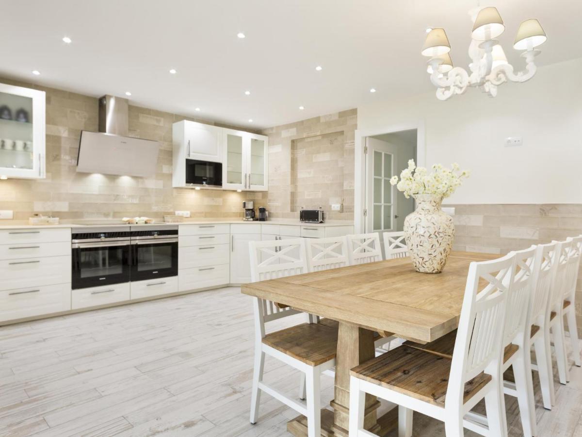 Sitges Spaces Mediterranean Apartments 5 Bedrooms, 4 Bathrooms, 75M2 Terrace, Centre Sitges- Sleeps 11 Luaran gambar