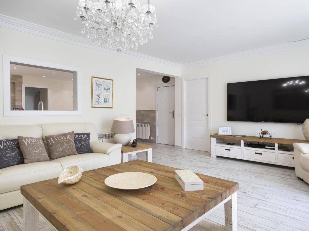 Sitges Spaces Mediterranean Apartments 5 Bedrooms, 4 Bathrooms, 75M2 Terrace, Centre Sitges- Sleeps 11 Luaran gambar