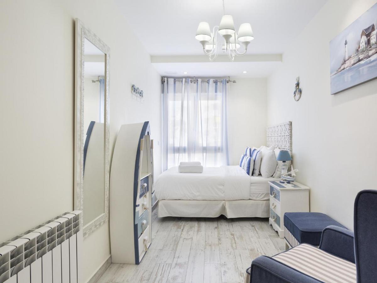 Sitges Spaces Mediterranean Apartments 5 Bedrooms, 4 Bathrooms, 75M2 Terrace, Centre Sitges- Sleeps 11 Luaran gambar